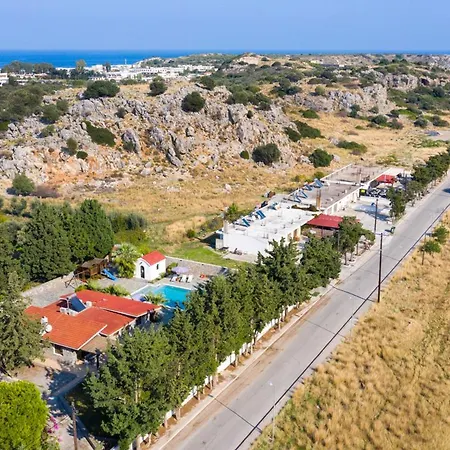Vilă Kolympia Sleeps 6 With Pool Air Con And Wifi